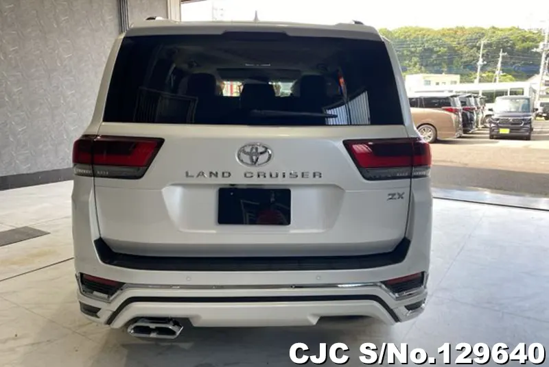 2024 Toyota / Land Cruiser Stock No. 129640