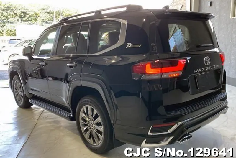 2024 Toyota / Land Cruiser Stock No. 129641