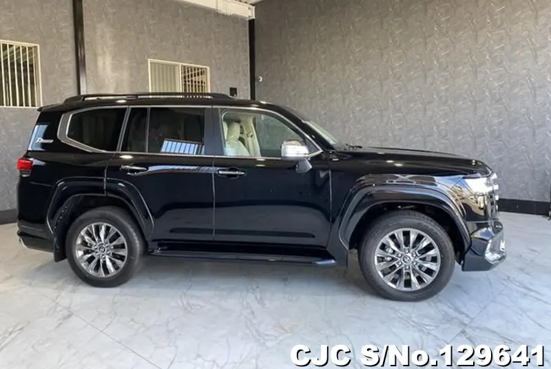 2024 Toyota / Land Cruiser Stock No. 129641