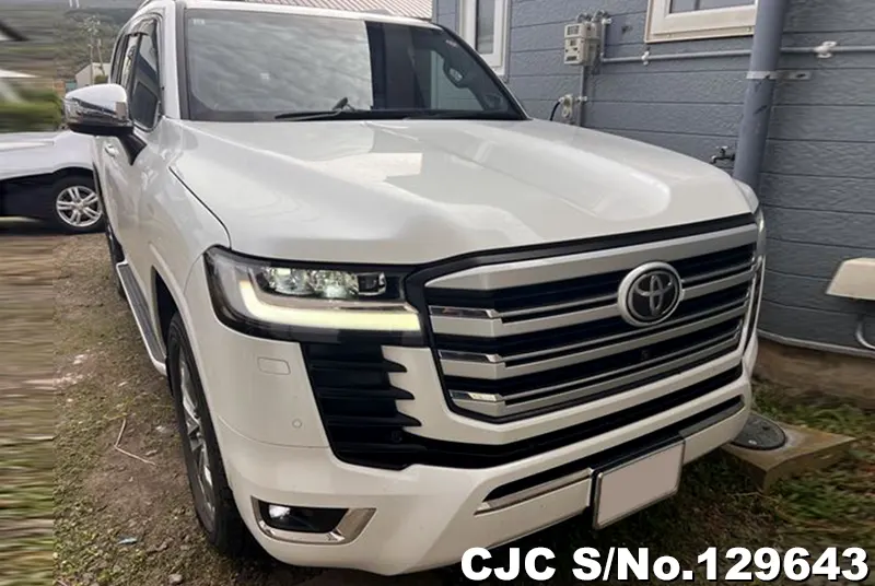 2023 Toyota / Land Cruiser Stock No. 129643