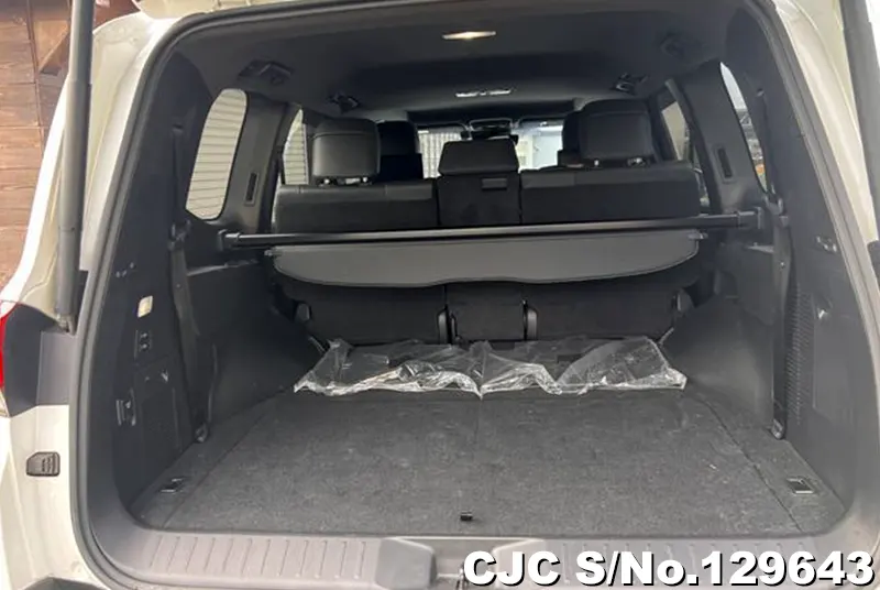 2023 Toyota / Land Cruiser Stock No. 129643