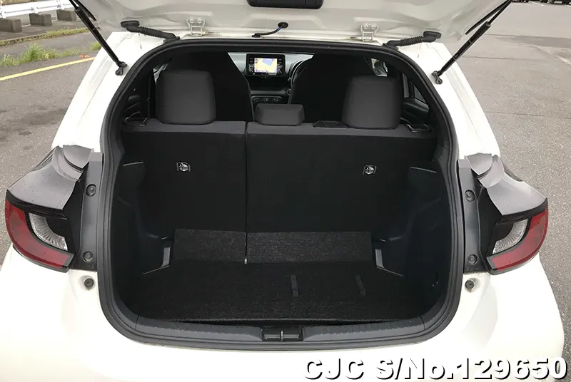 2020 Toyota / Yaris Stock No. 129650