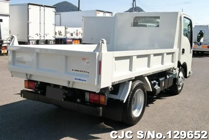 2025 Mazda / Titan Stock No. 129652