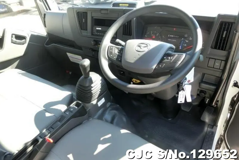 2025 Mazda / Titan Stock No. 129652