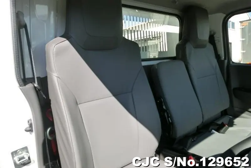 2025 Mazda / Titan Stock No. 129652