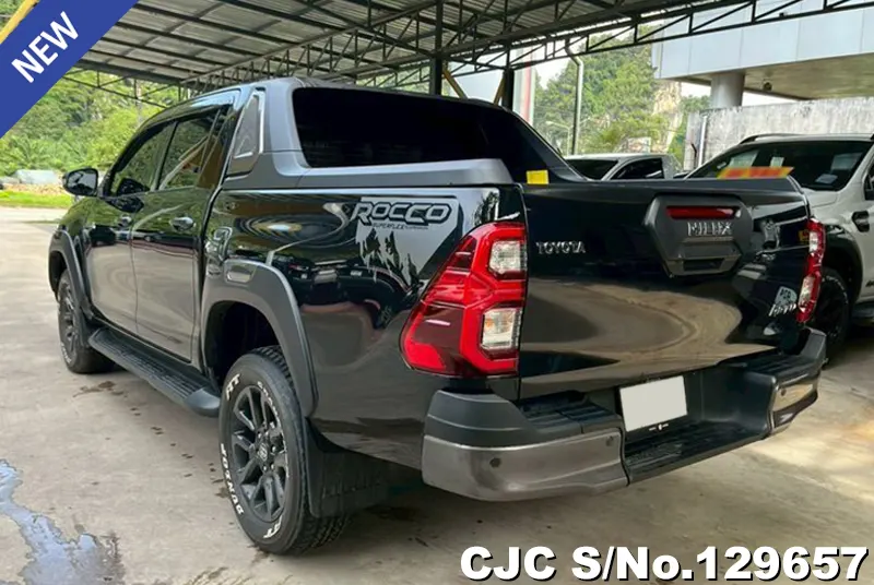 2022 Toyota / Hilux / Revo Stock No. 129657
