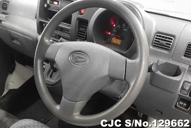 2010 Daihatsu / Hijet Stock No. 129662