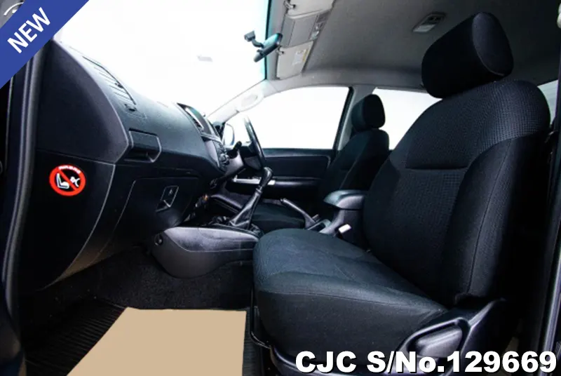 2014 Toyota / Hilux / Vigo Stock No. 129669