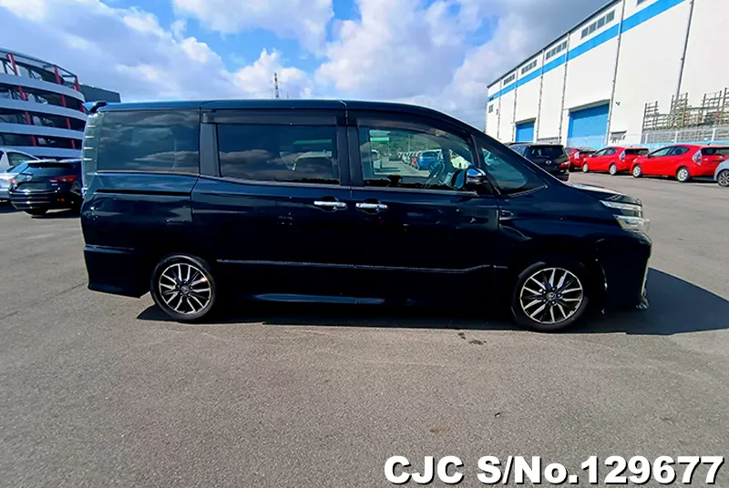 2015 Toyota / Voxy Stock No. 129677