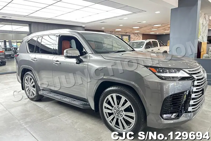 2025 Lexus / LX700H Stock No. 129694
