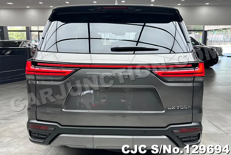 2025 Lexus / LX700H Stock No. 129694