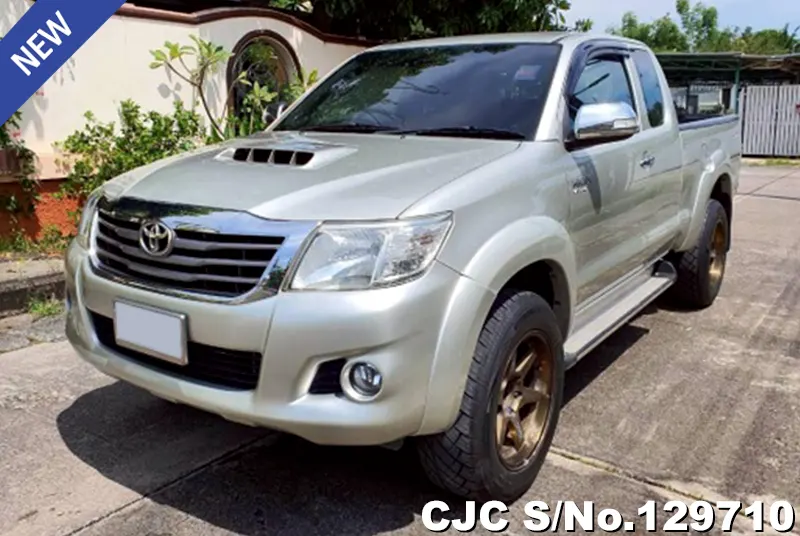 2014 Toyota / Hilux / Vigo Stock No. 129710