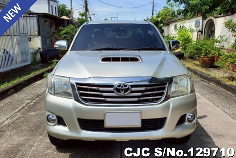 2014 Toyota / Hilux / Vigo Stock No. 129710