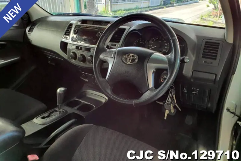 2014 Toyota / Hilux / Vigo Stock No. 129710