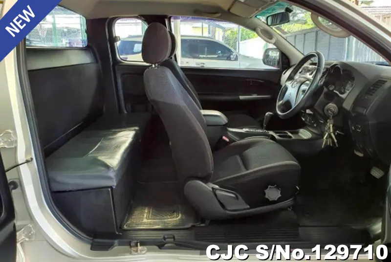 2014 Toyota / Hilux / Vigo Stock No. 129710