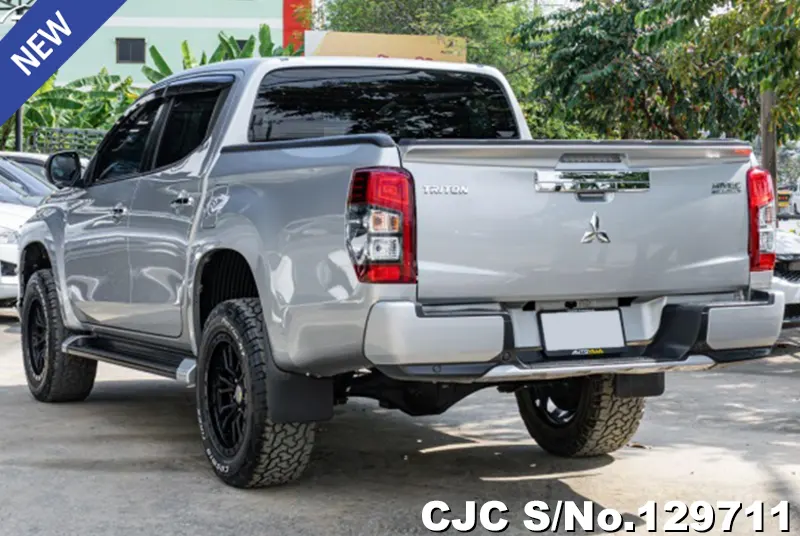 2023 Mitsubishi / Triton Stock No. 129711