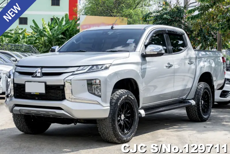 2023 Mitsubishi / Triton Stock No. 129711