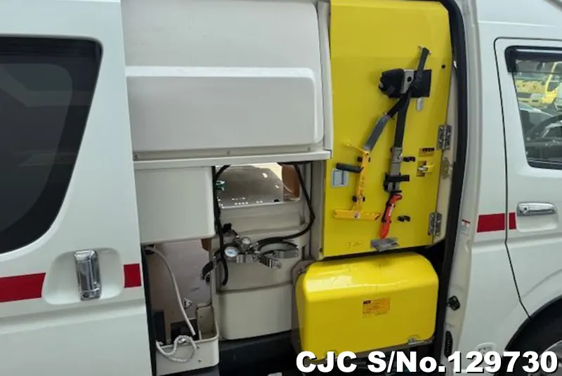 2015 Toyota / Hiace Stock No. 129730