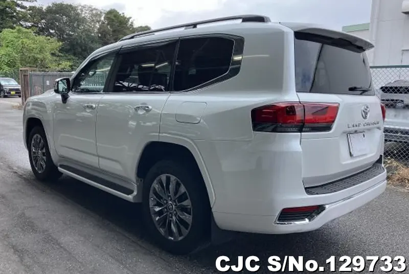 2024 Toyota / Land Cruiser Stock No. 129733
