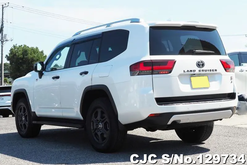 2024 Toyota / Land Cruiser Stock No. 129734