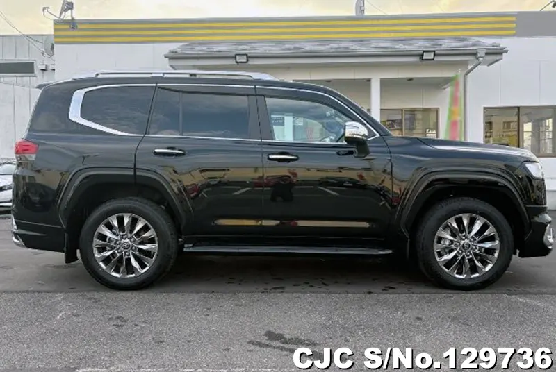 2024 Toyota / Land Cruiser Stock No. 129736