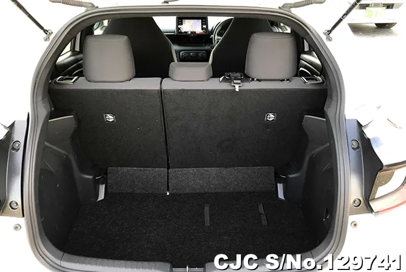 2020 Toyota / Yaris Stock No. 129741