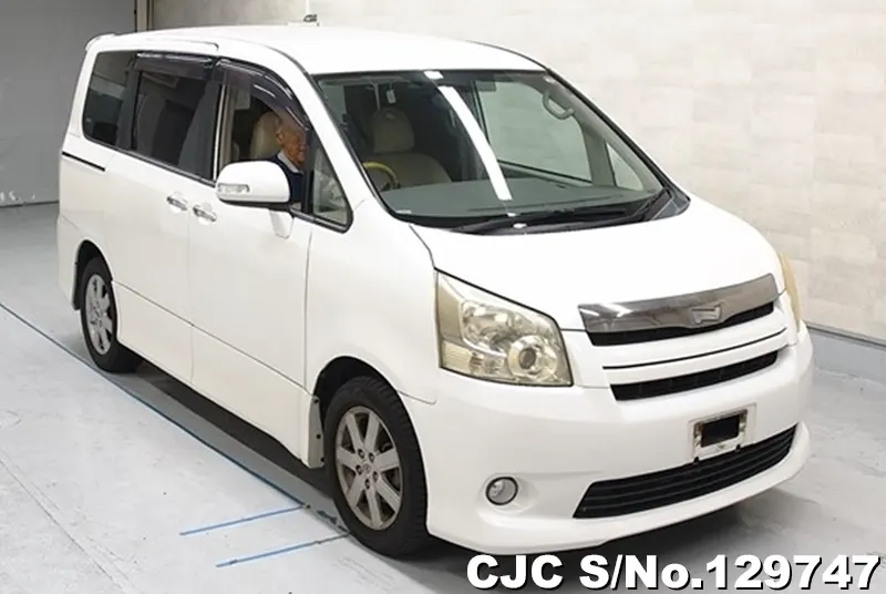 2008 Toyota / Noah Stock No. 129747