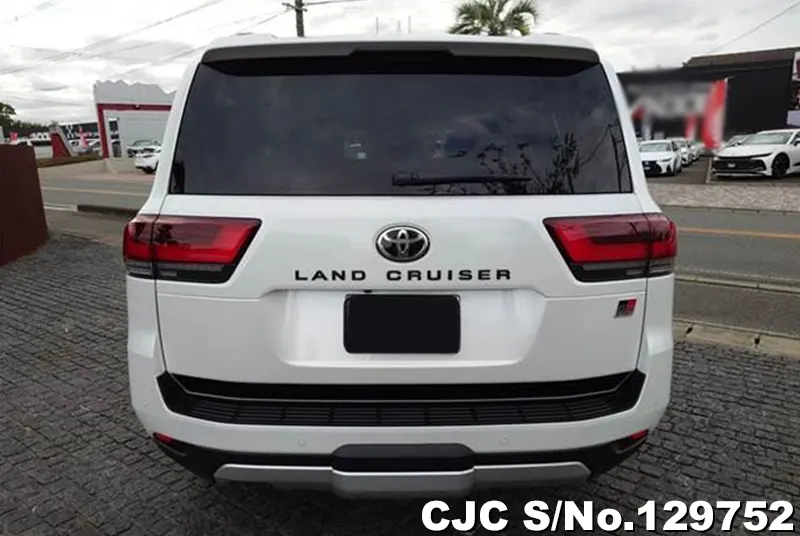 2024 Toyota / Land Cruiser Stock No. 129752