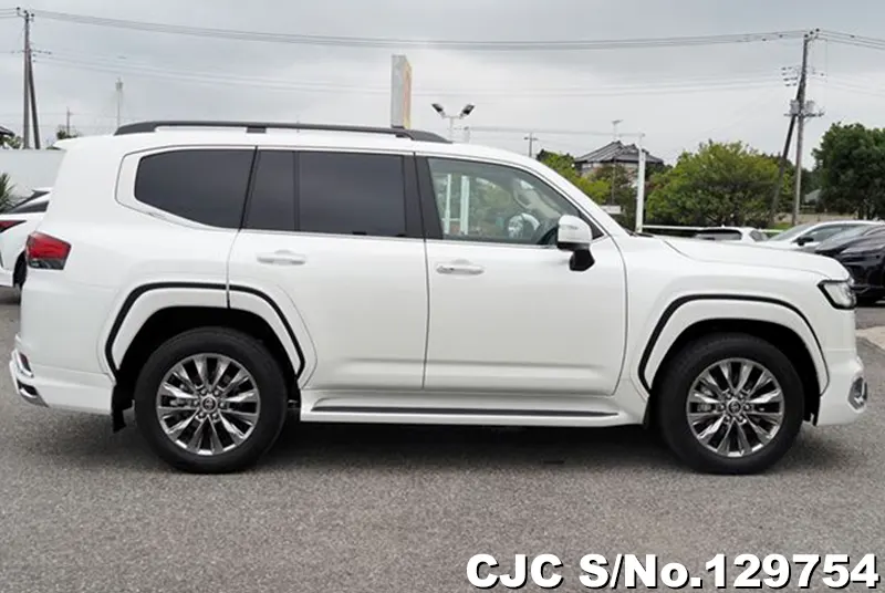 2023 Toyota / Land Cruiser Stock No. 129754