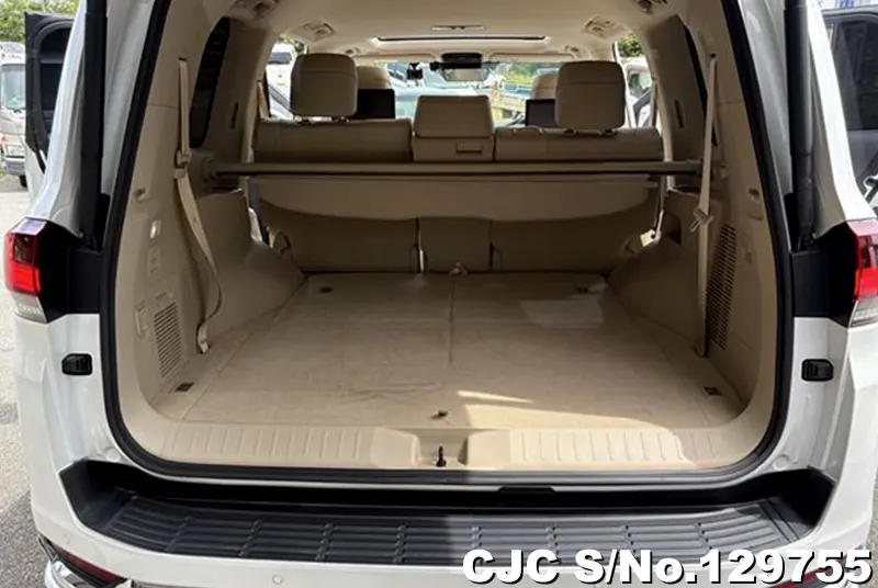 2023 Toyota / Land Cruiser Stock No. 129755