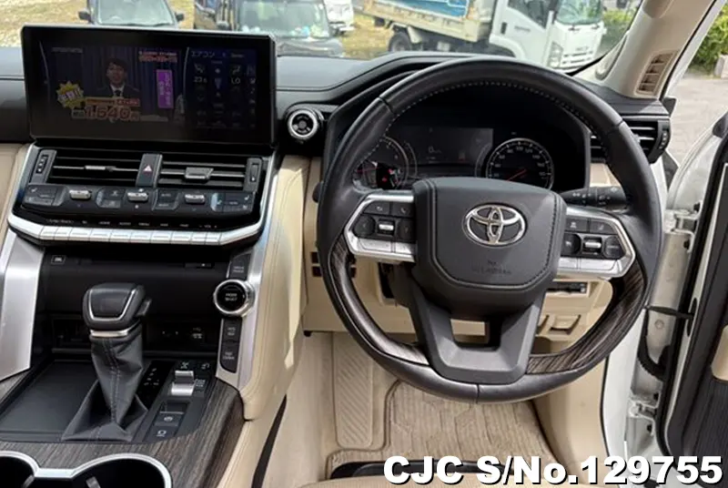 2023 Toyota / Land Cruiser Stock No. 129755
