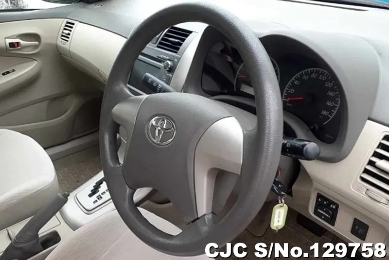 2008 Toyota / Corolla Axio Stock No. 129758