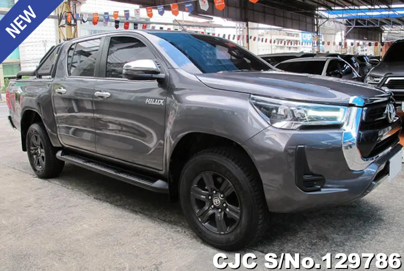 2022 Toyota / Hilux / Revo Stock No. 129786