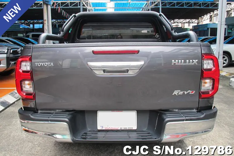 2022 Toyota / Hilux / Revo Stock No. 129786