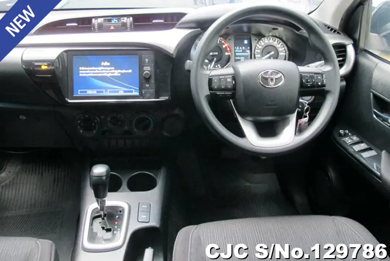 2022 Toyota / Hilux / Revo Stock No. 129786