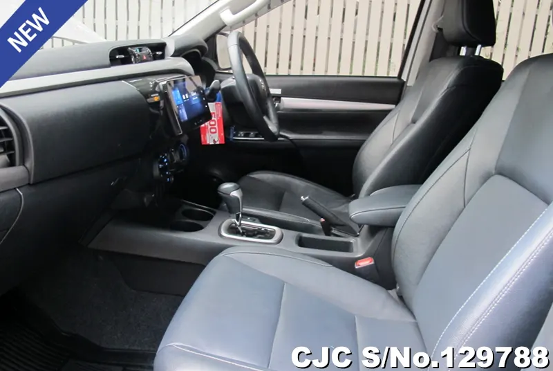 2024 Toyota / Hilux / Revo Stock No. 129788