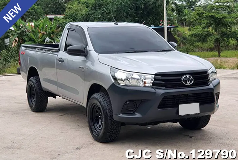 2019 Toyota / Hilux / Revo Stock No. 129790