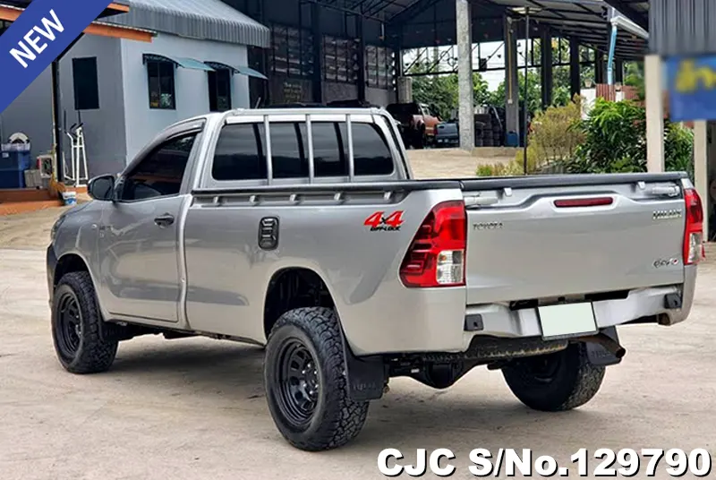 2019 Toyota / Hilux / Revo Stock No. 129790