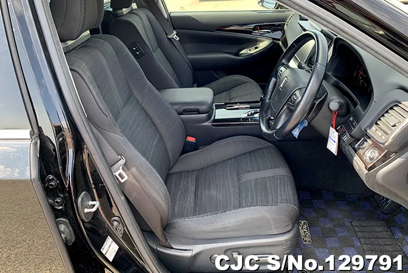 2016 Toyota / Crown Stock No. 129791