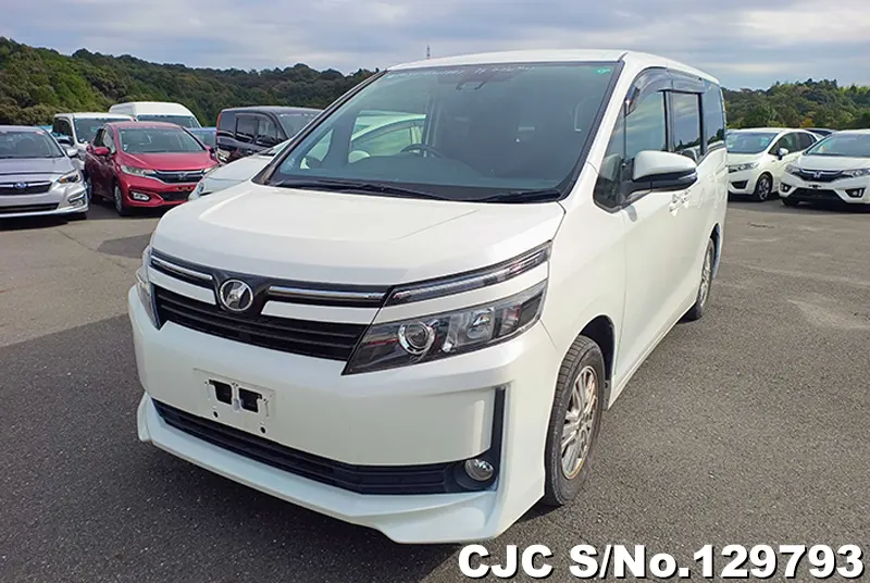 2017 Toyota / Voxy Stock No. 129793