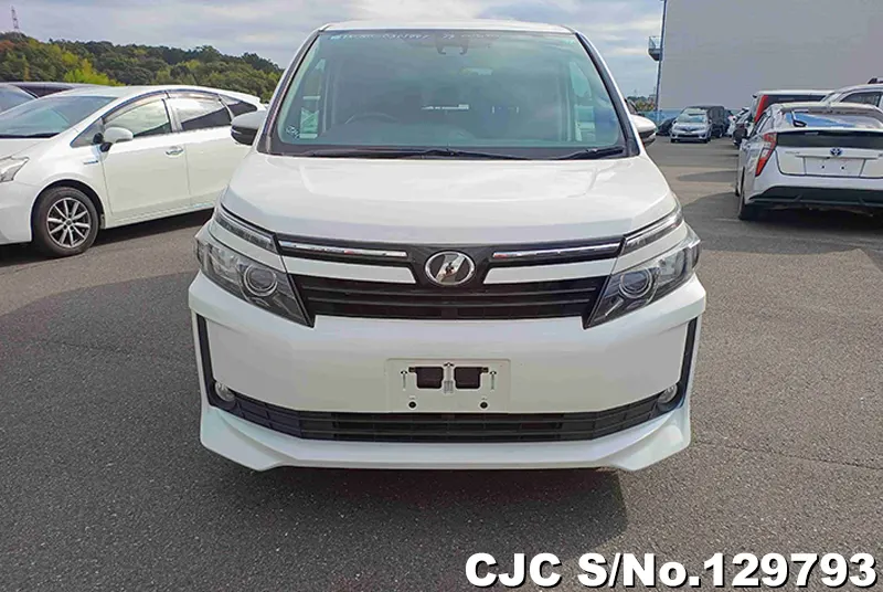 2017 Toyota / Voxy Stock No. 129793