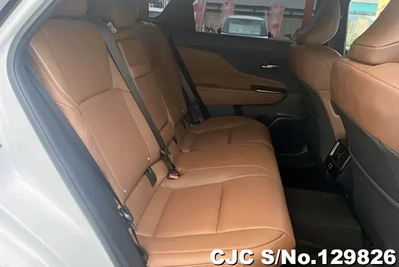 2025 Toyota / Crown Estate Stock No. 129826