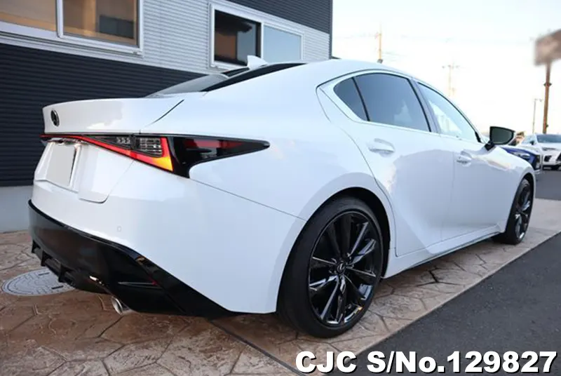 2025 Lexus / LS 300H  Stock No. 129827