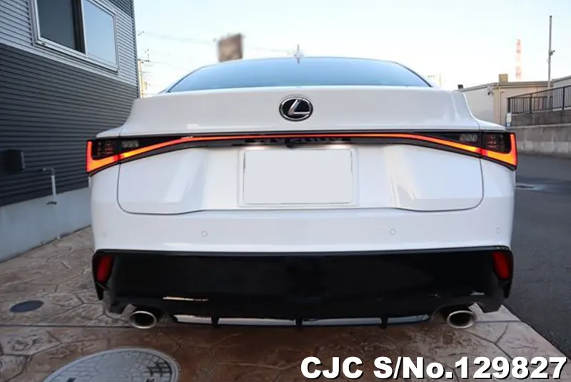 2025 Lexus / LS 300H  Stock No. 129827