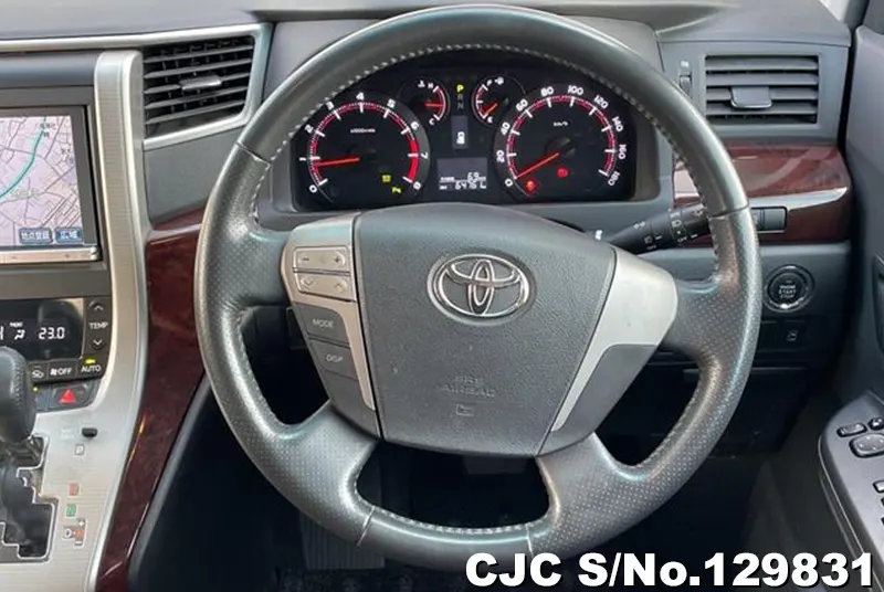 2013 Toyota / Alphard Stock No. 129831