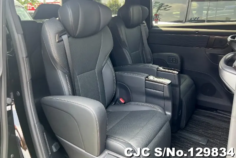 2024 Toyota / Alphard Stock No. 129834