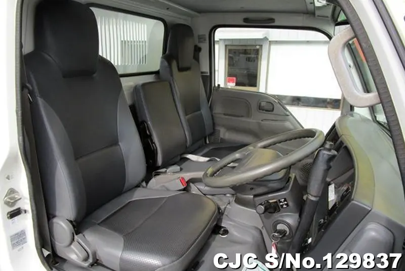 2011 Isuzu / Elf Stock No. 129837