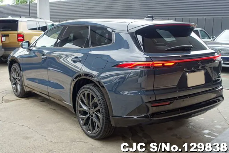 2025 Toyota / Crown Estate Stock No. 129838