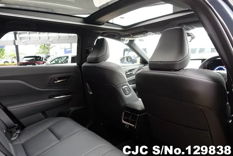 2025 Toyota / Crown Estate Stock No. 129838