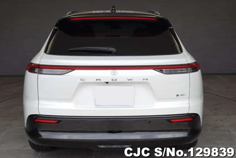 2025 Toyota / Crown Estate Stock No. 129839